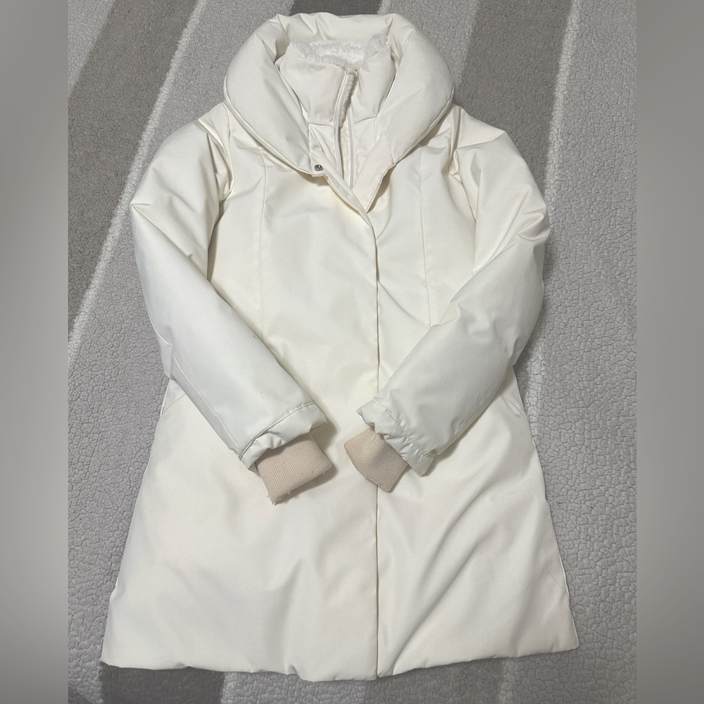 Aritzia White Puffer Jacket